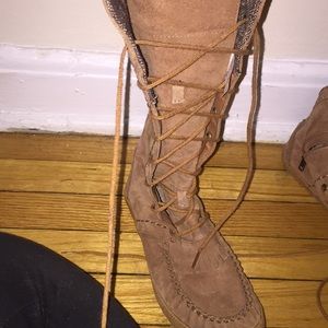 Women’s lace up ugg boots